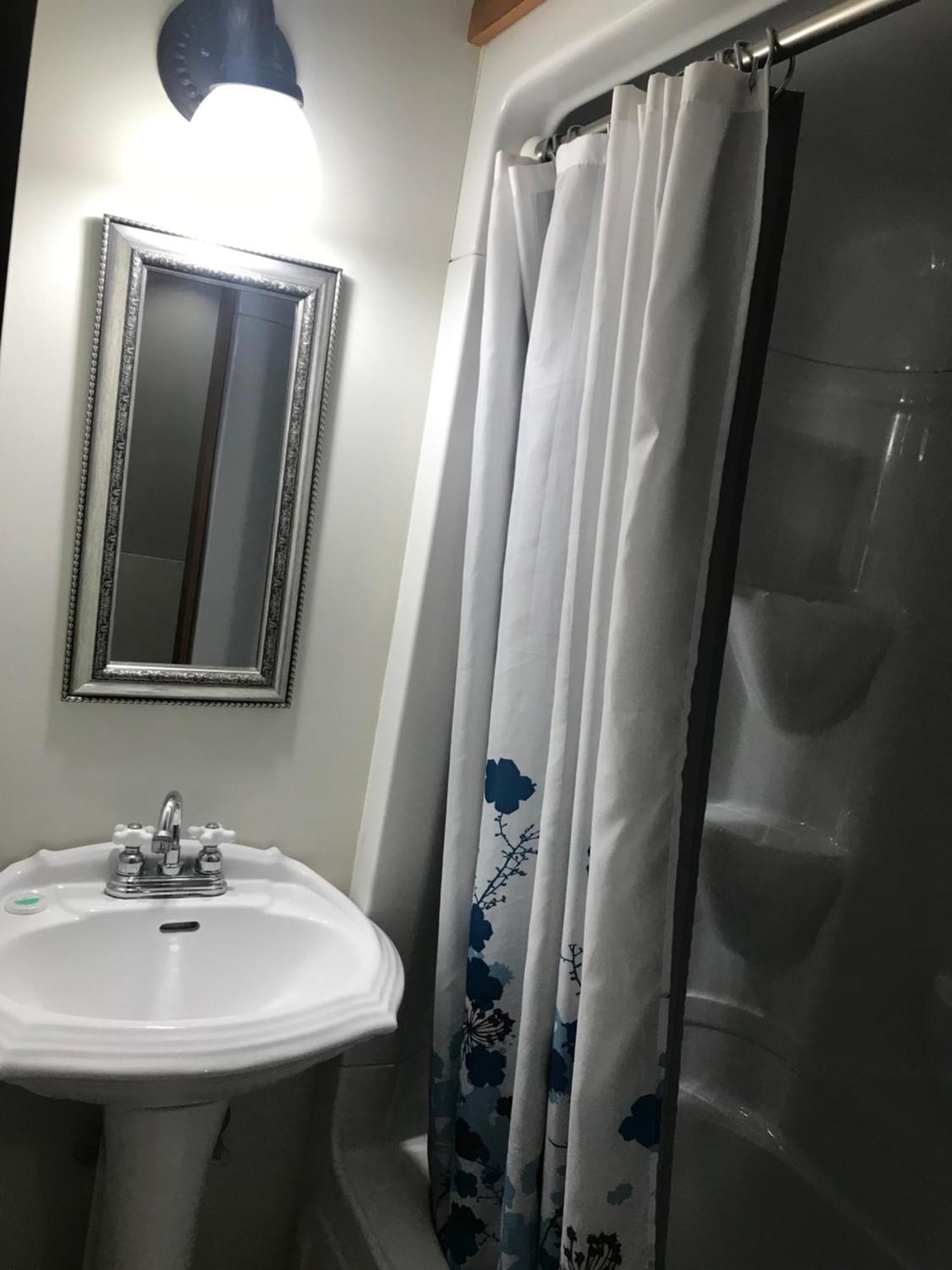 שרלוט טאון A Country Home Inn The City מראה חיצוני תמונה